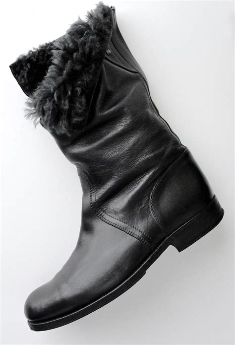 gucci boots with fur